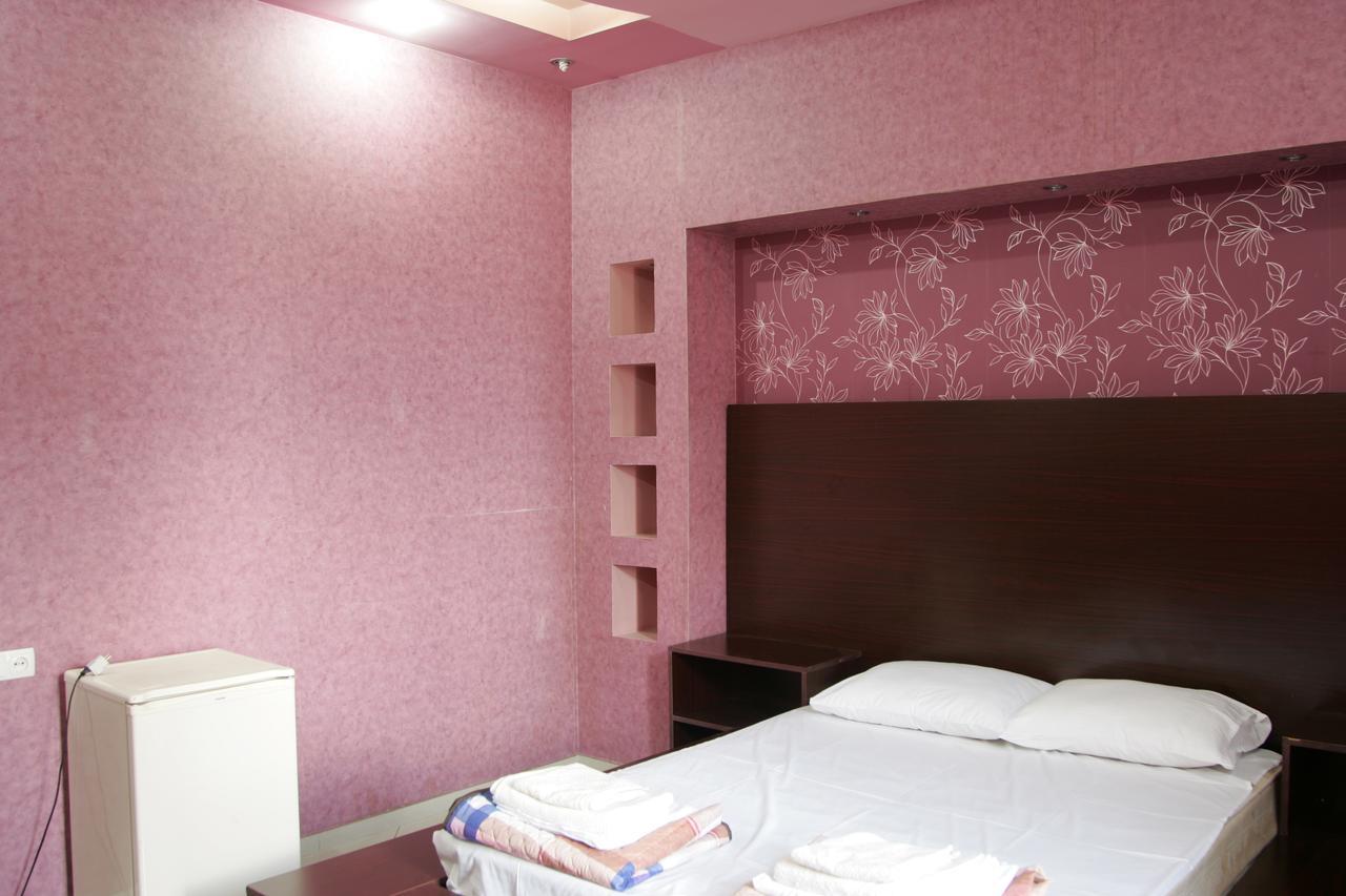Eleon Hotel Kutaiszi Kültér fotó