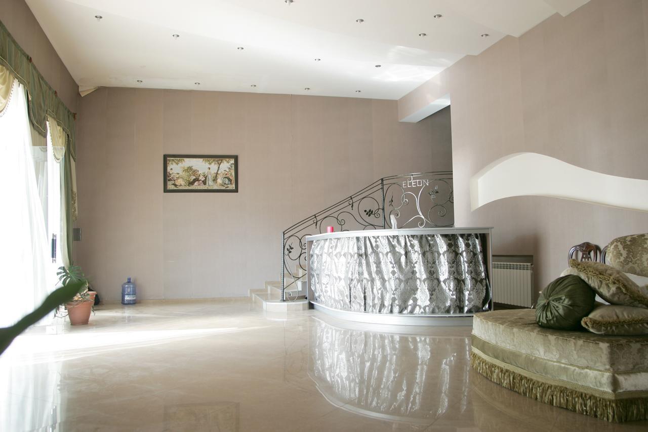 Eleon Hotel Kutaiszi Kültér fotó