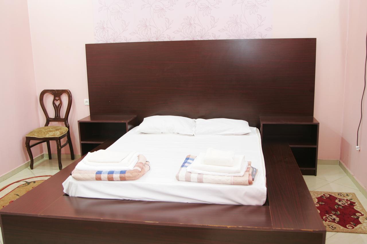 Eleon Hotel Kutaiszi Kültér fotó