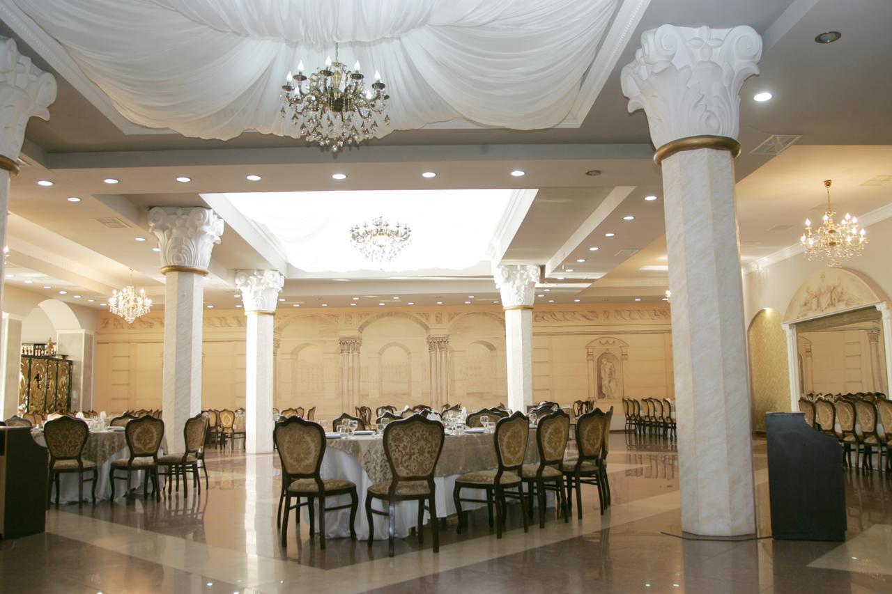 Eleon Hotel Kutaiszi Kültér fotó