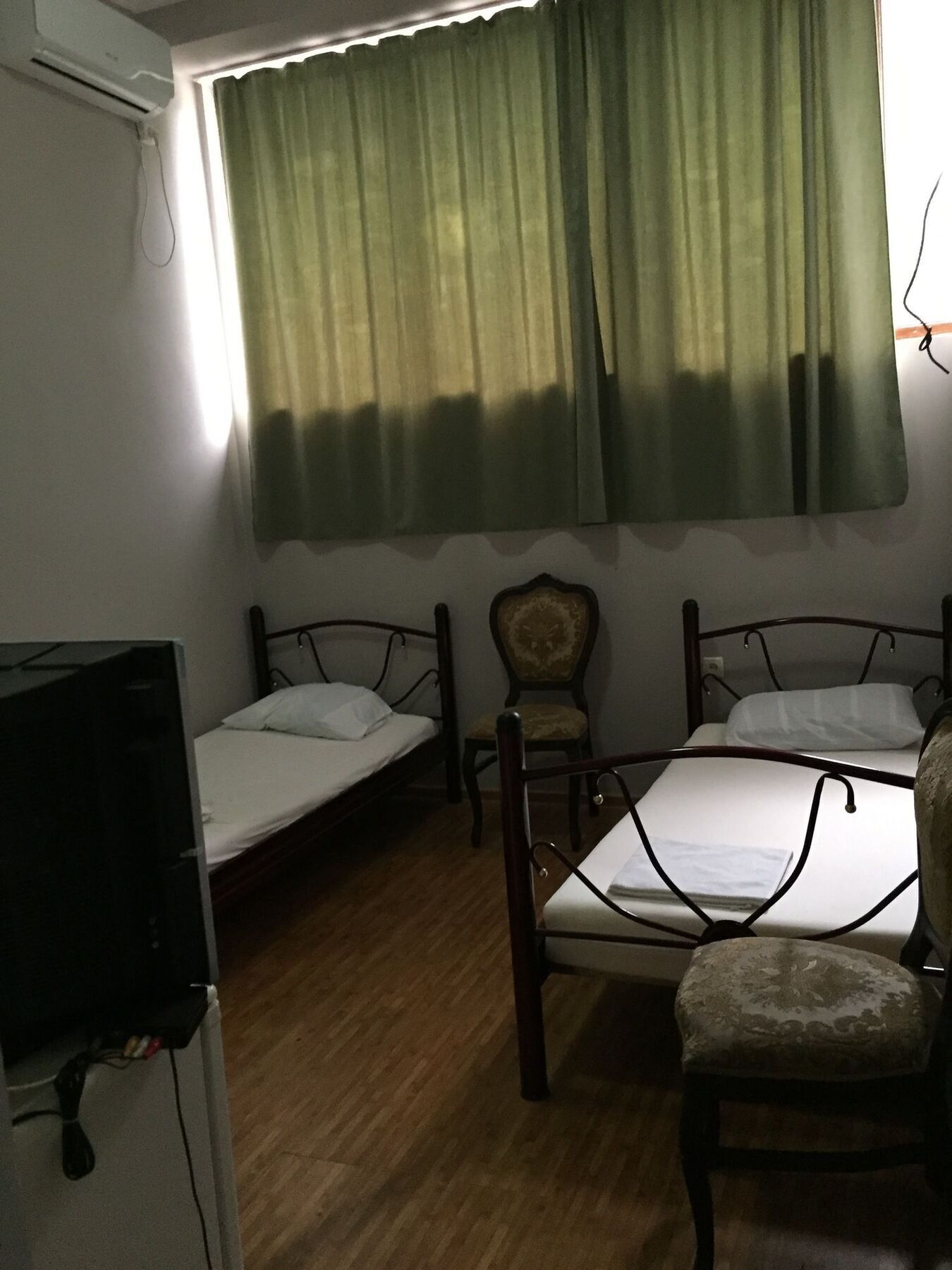 Eleon Hotel Kutaiszi Kültér fotó